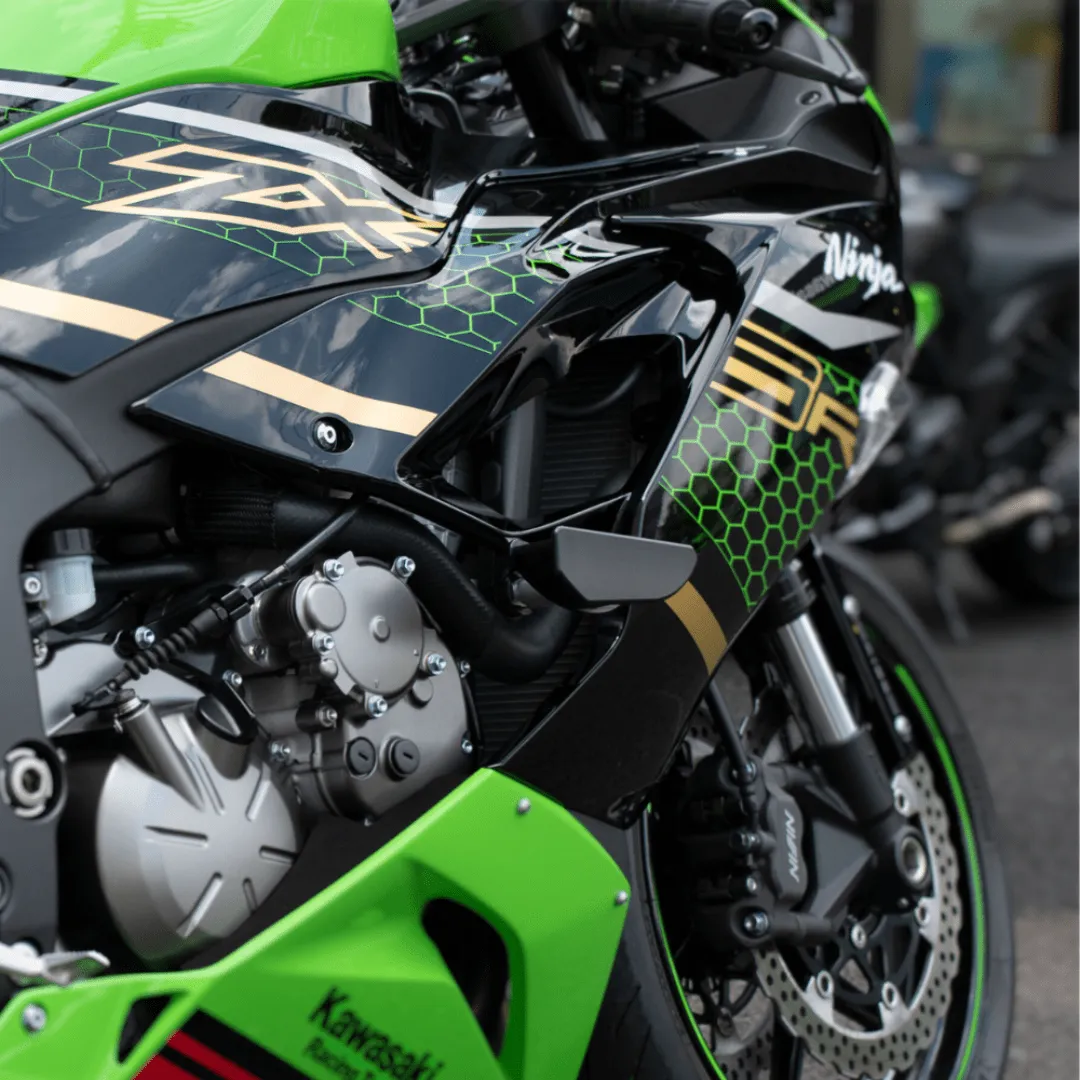 Ninja ZX-6R '19-23【TYPE1】ダウンフォーススライダー(ステッカー付